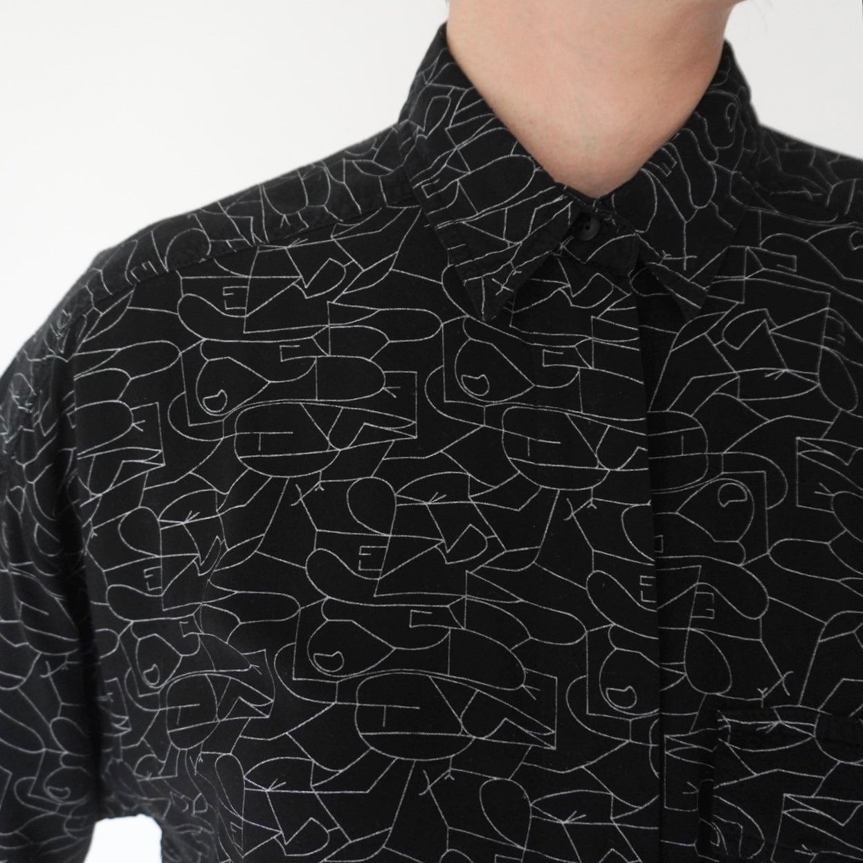 90s Black  Pattern Shirt