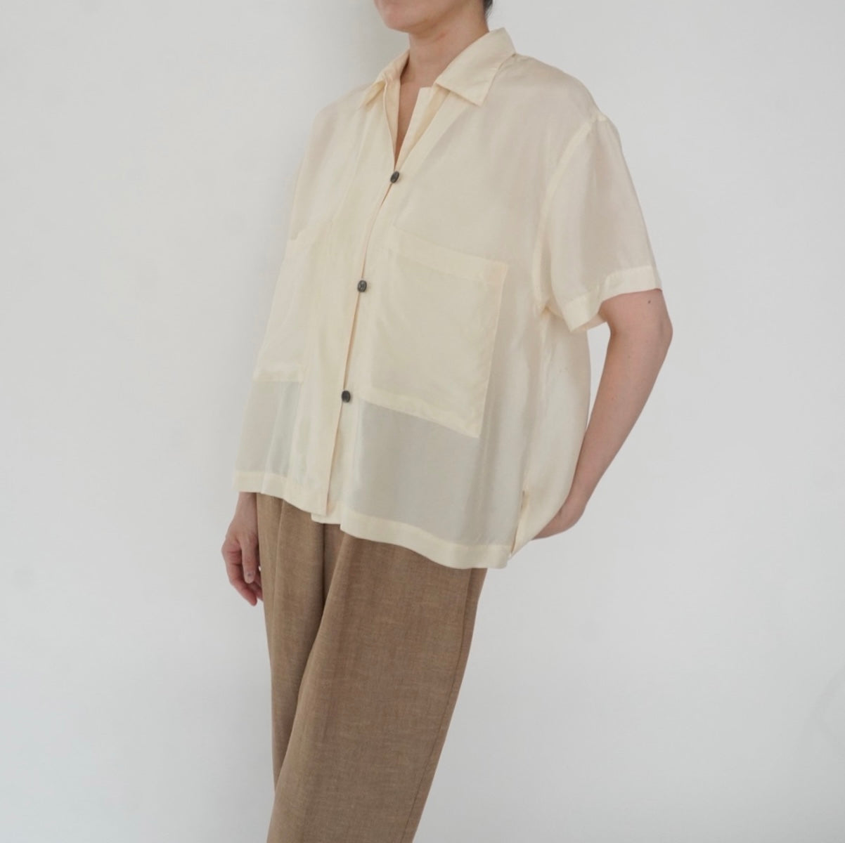 90s Ivory Shirt