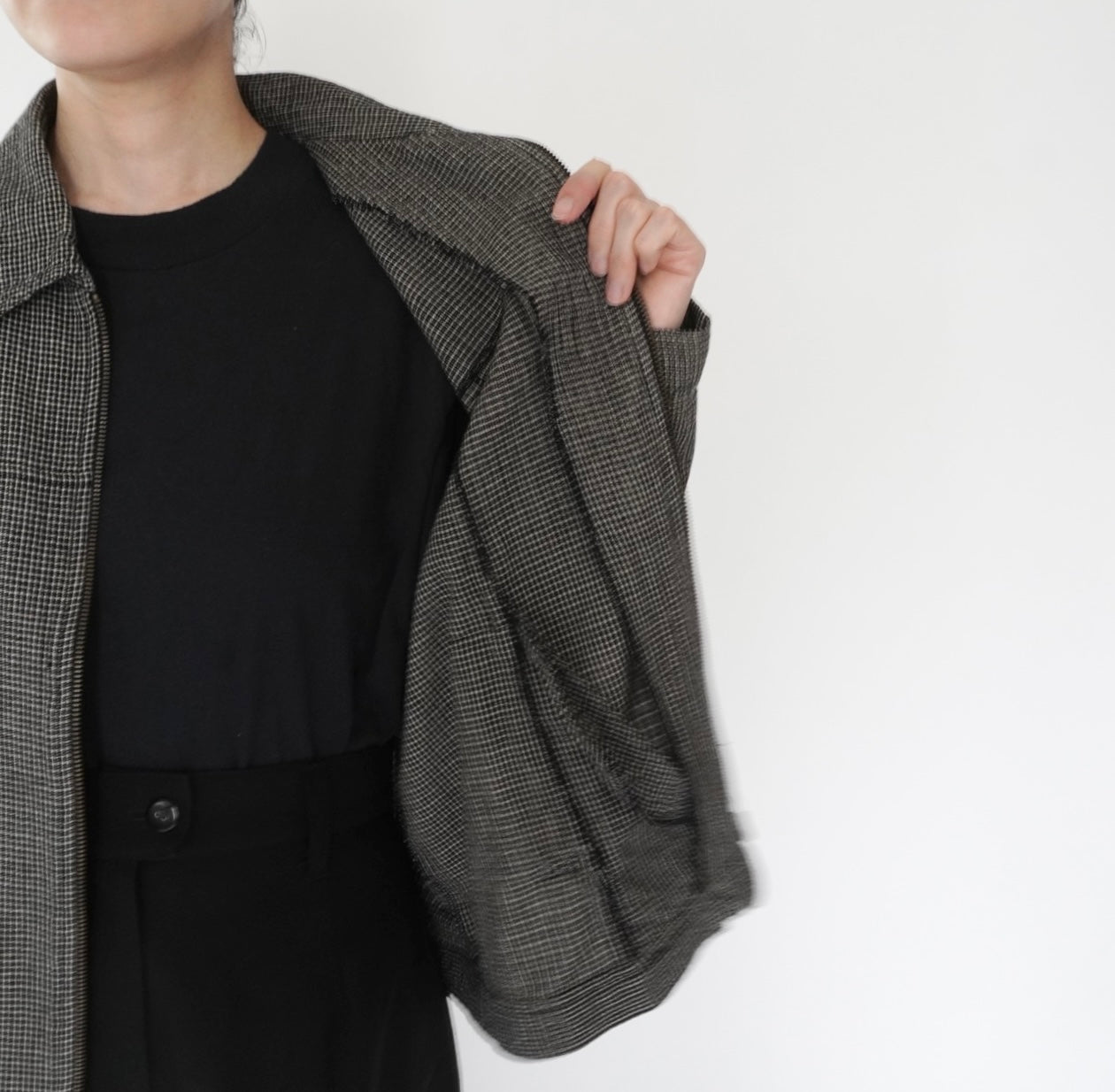 90s Black x White Light Jacket