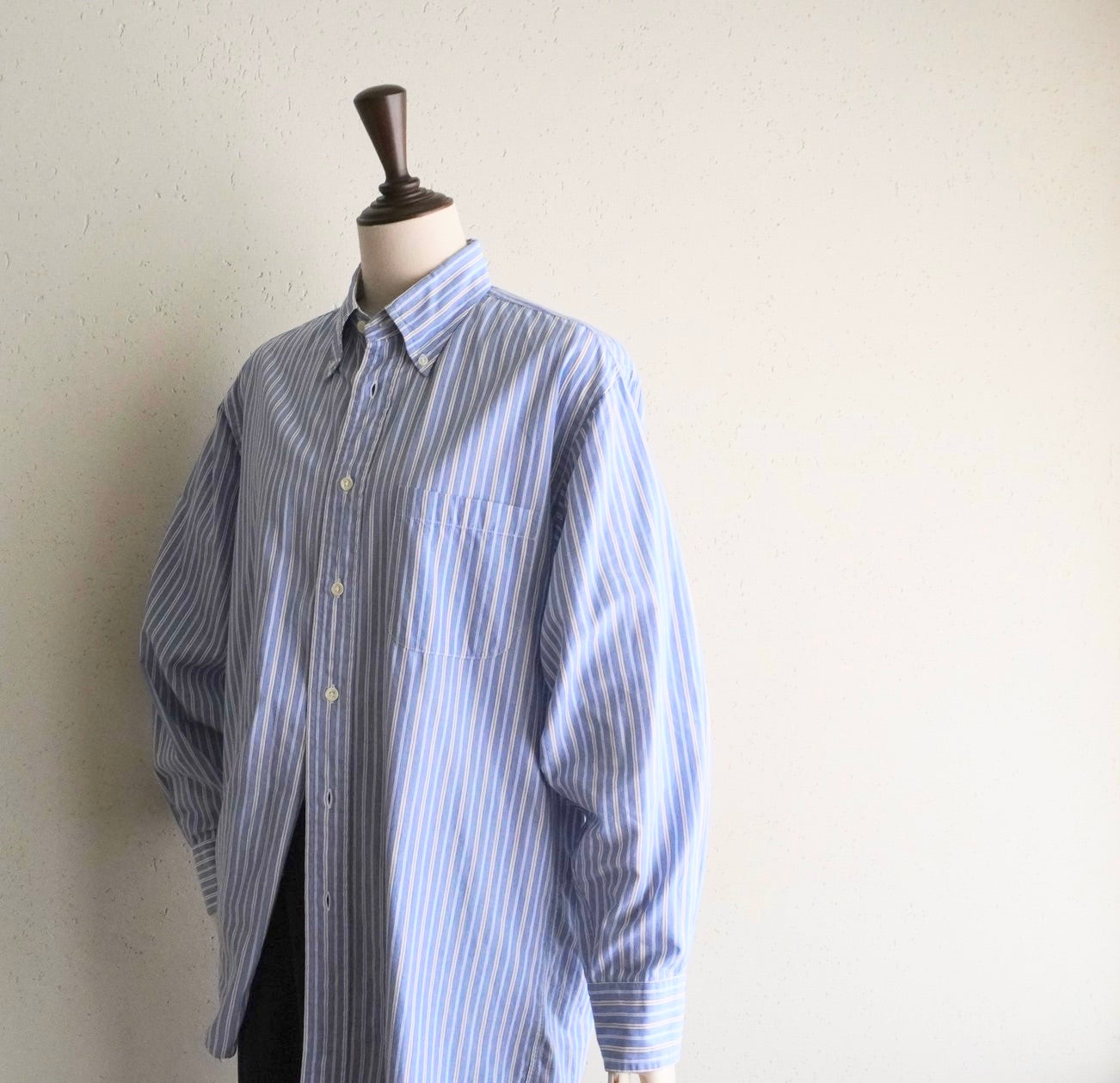 90s ”BARNEYS NEW YORK” Striped Shirt