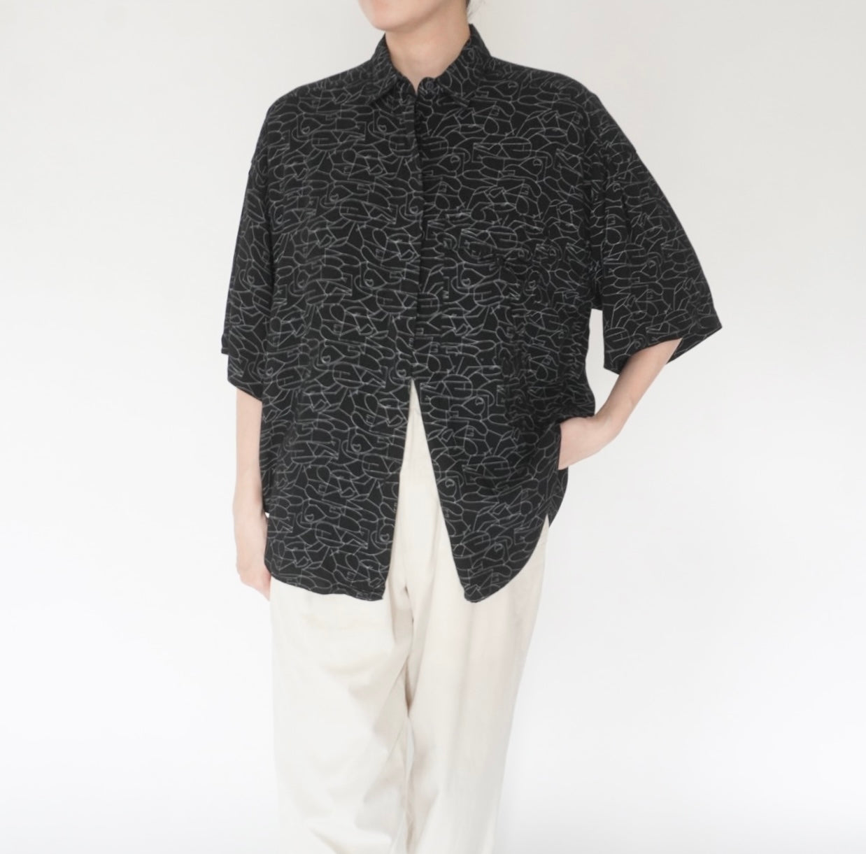 90s Black  Pattern Shirt