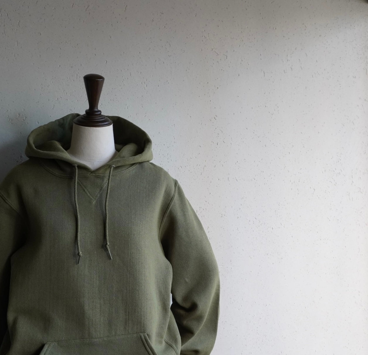 Russell Athletic Hooded Sweater