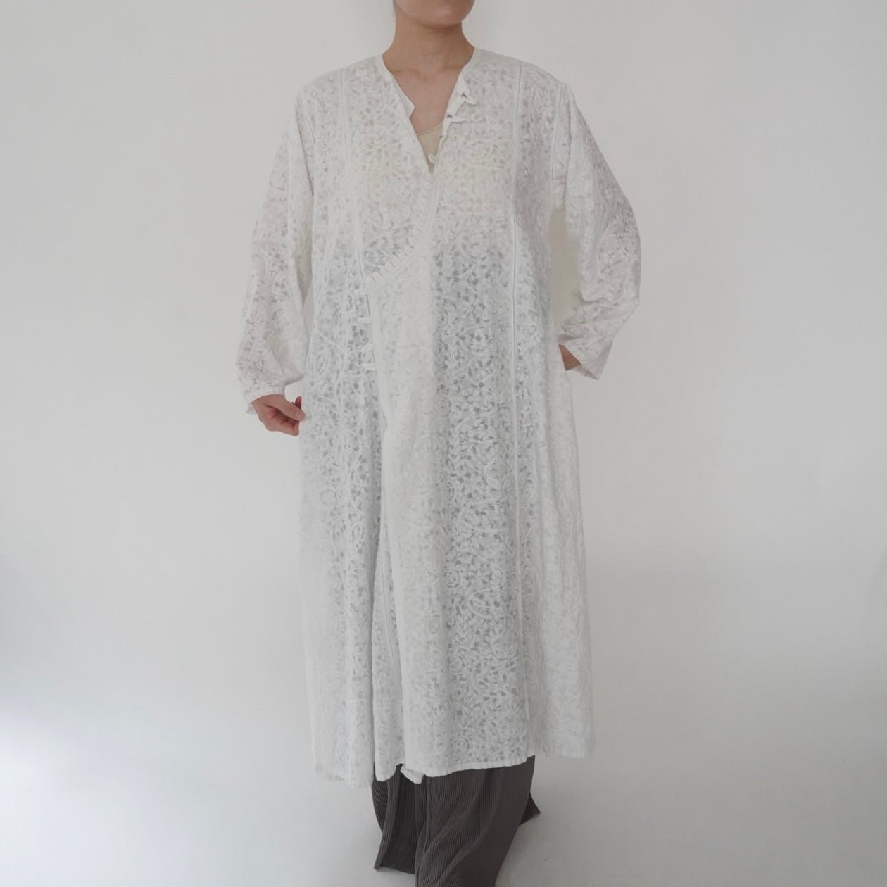 80s Embroidery Dress