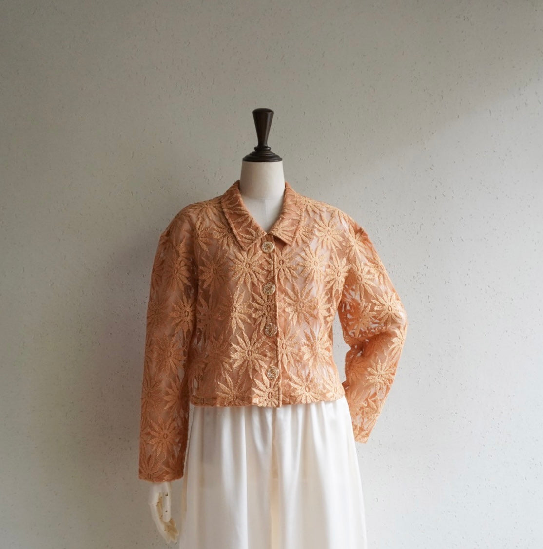 90s Flower Design Shirt