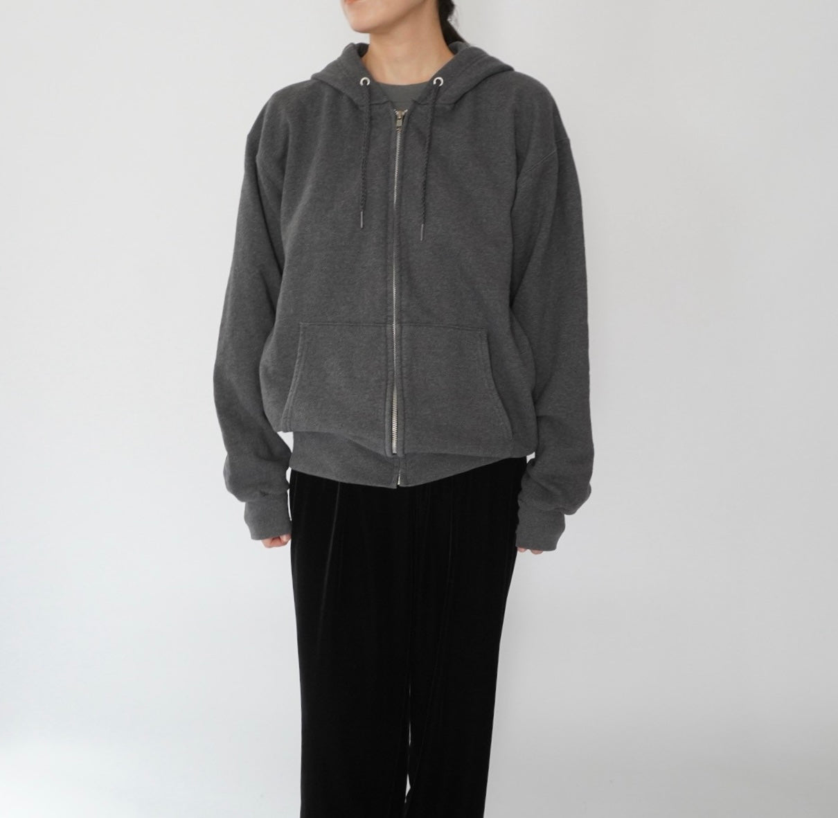 00s "Hanes" Zip up Hooded Sweater