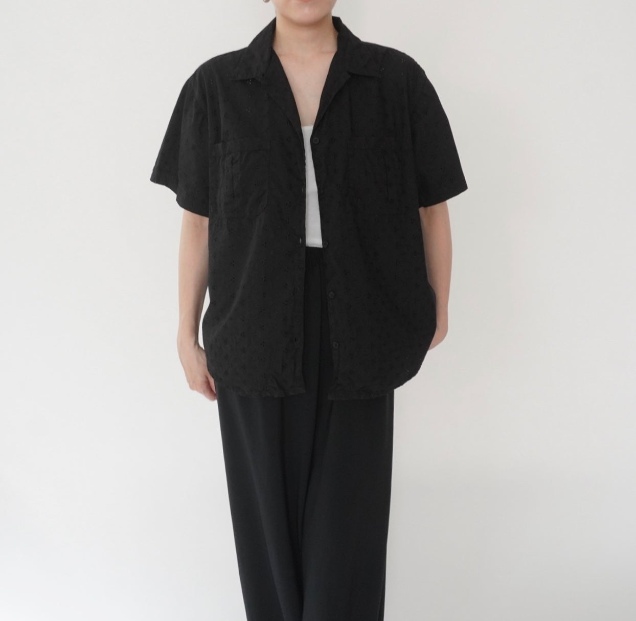 90s Embroidery Cut Lace Design Shirt