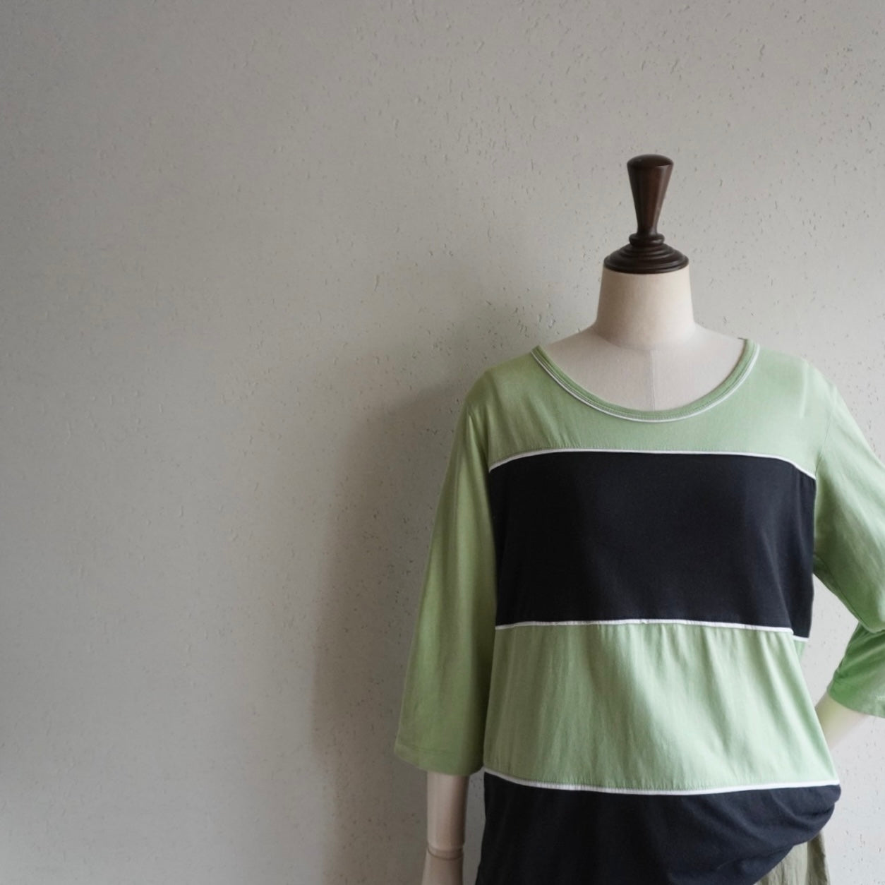 90s Two Tone Top