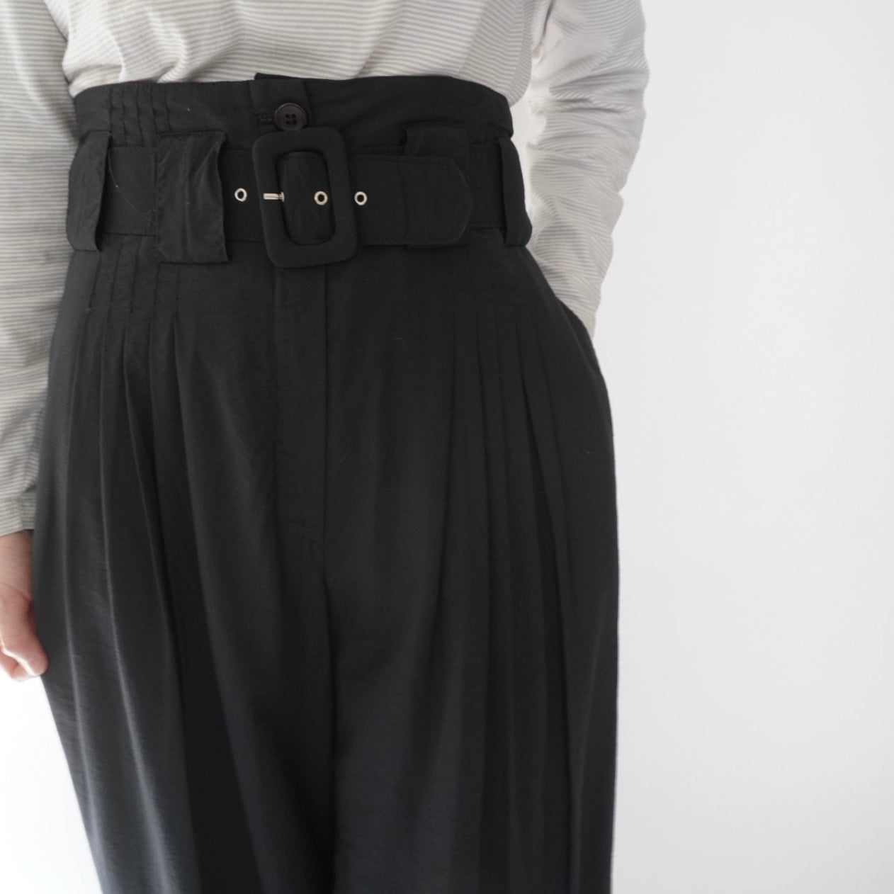 90s EURO Belted Wide Pants