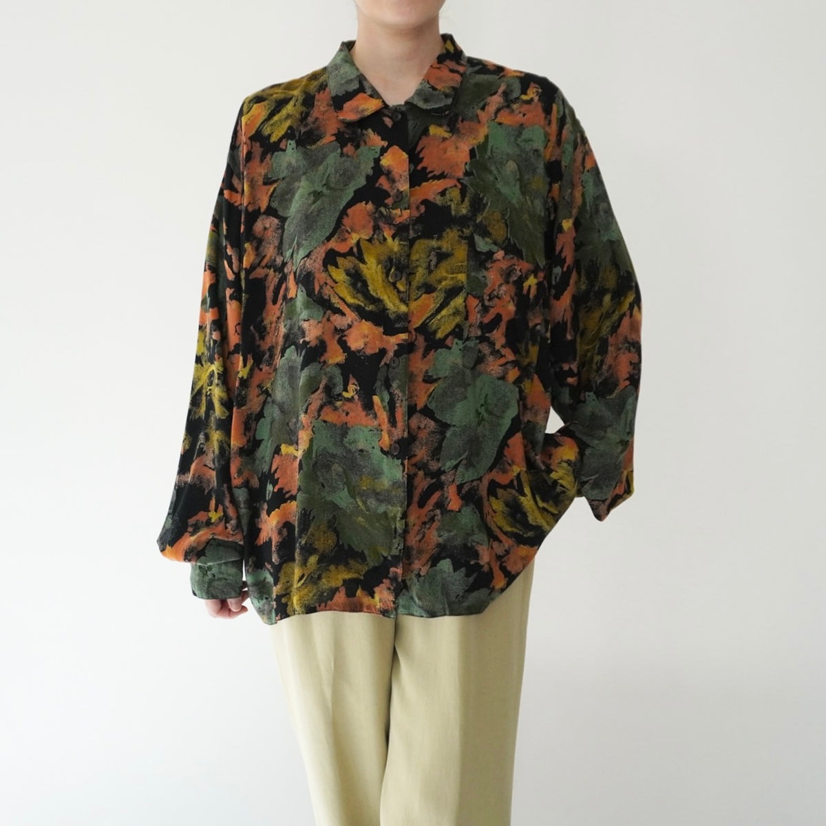 90s EURO Printed Shirt