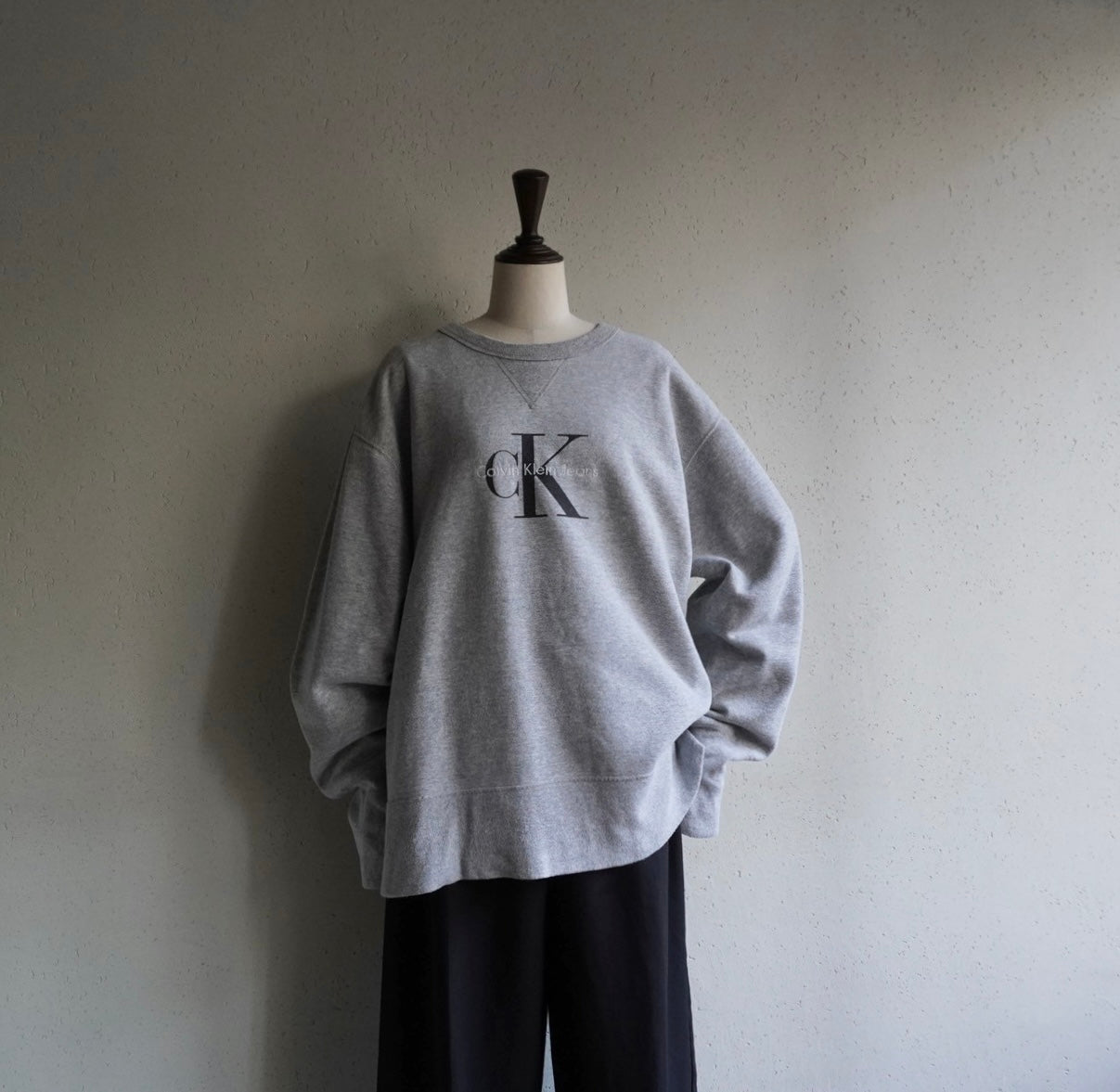 90s "Calvin Klein " Sweater Made in USA