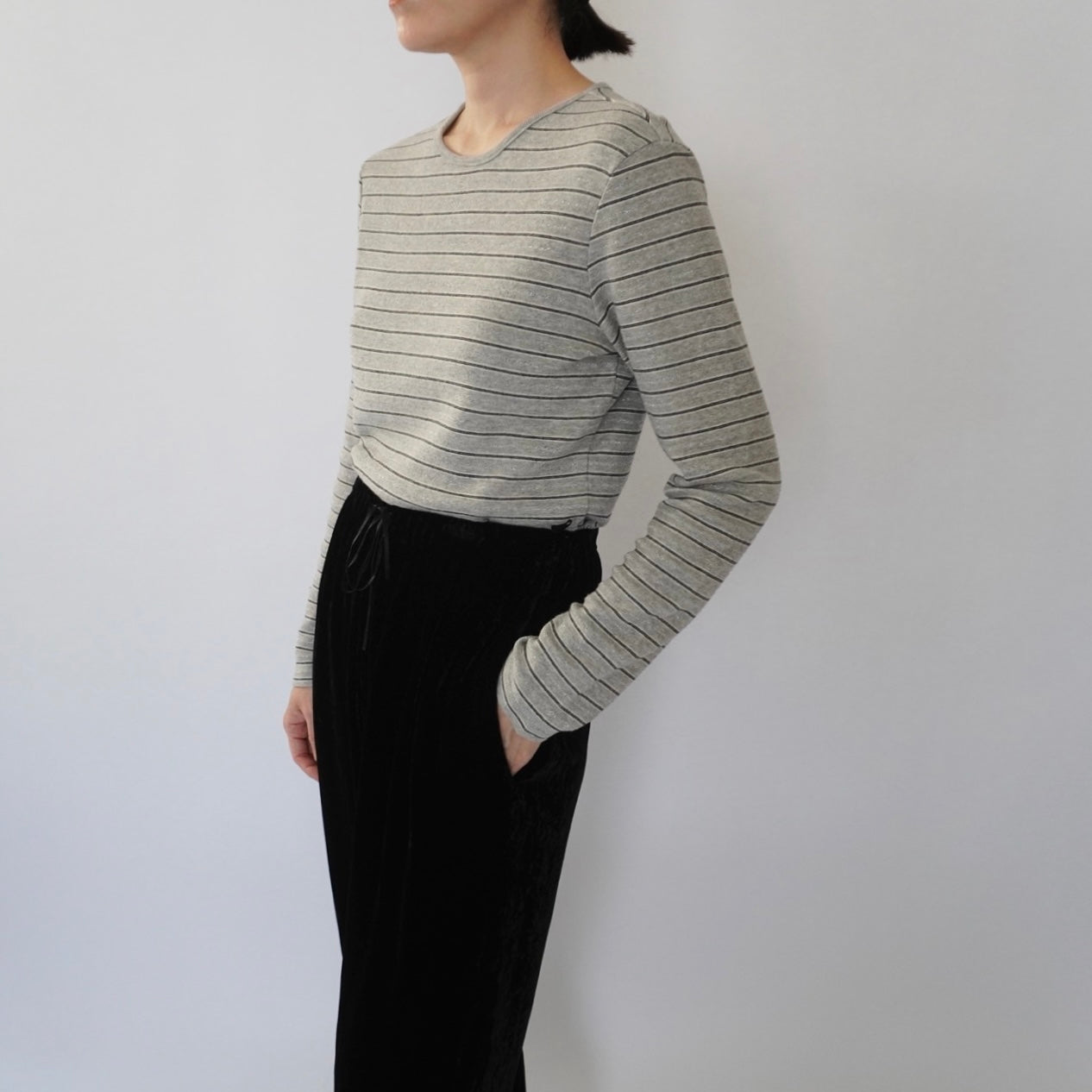 90s Gray Striped Top