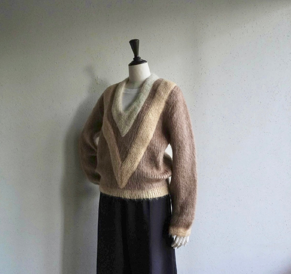 70s V Neck  Mohair Knit