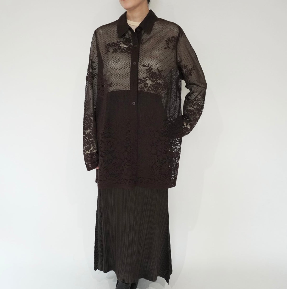 90s Lace Design Shirt