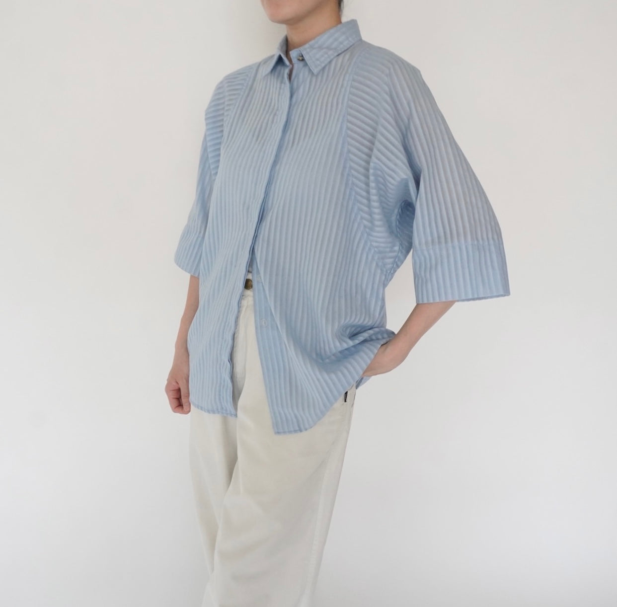 90s Striped Blue Shirt