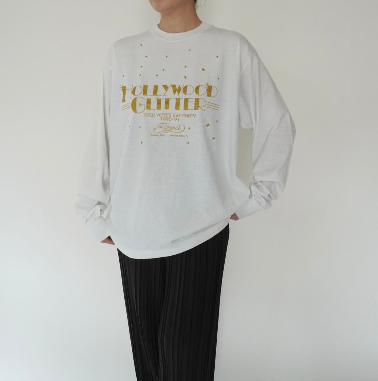 90s Printed Long Sleeves  T-shirt Made in USA