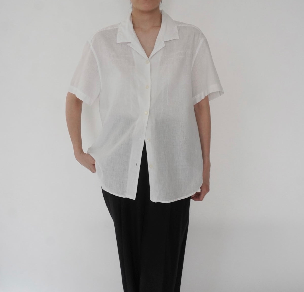 90s Design White Shirt