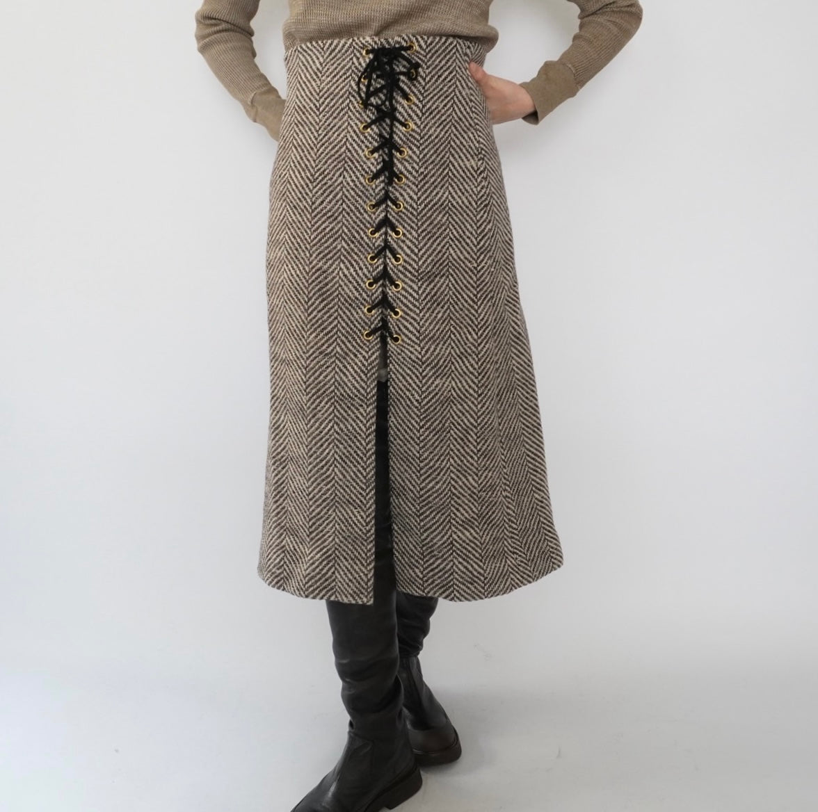 60s,70s "TRAINA BOUTIQUE" Lace Up Design Skirt