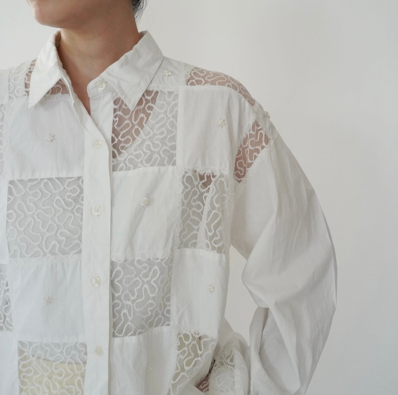 90s Lace Design Shirt