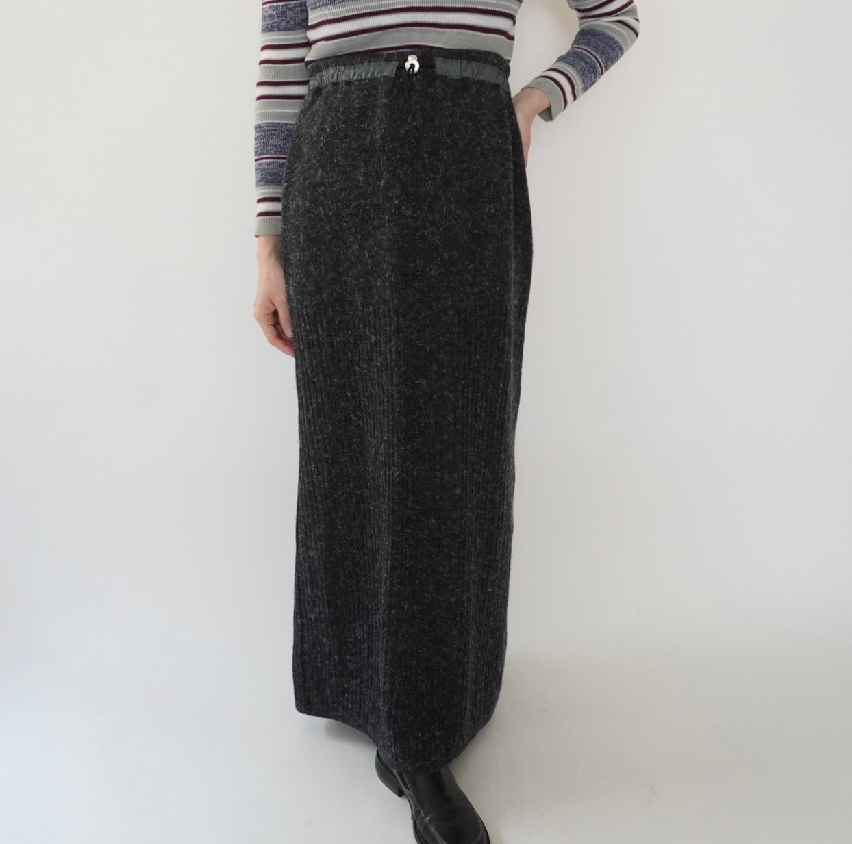 90s EURO Ribbed Knit Maxi Skirt