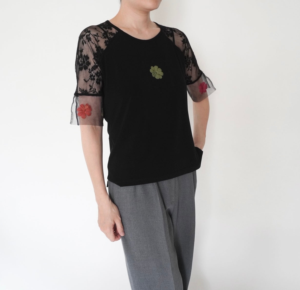 90s Lace Design Top