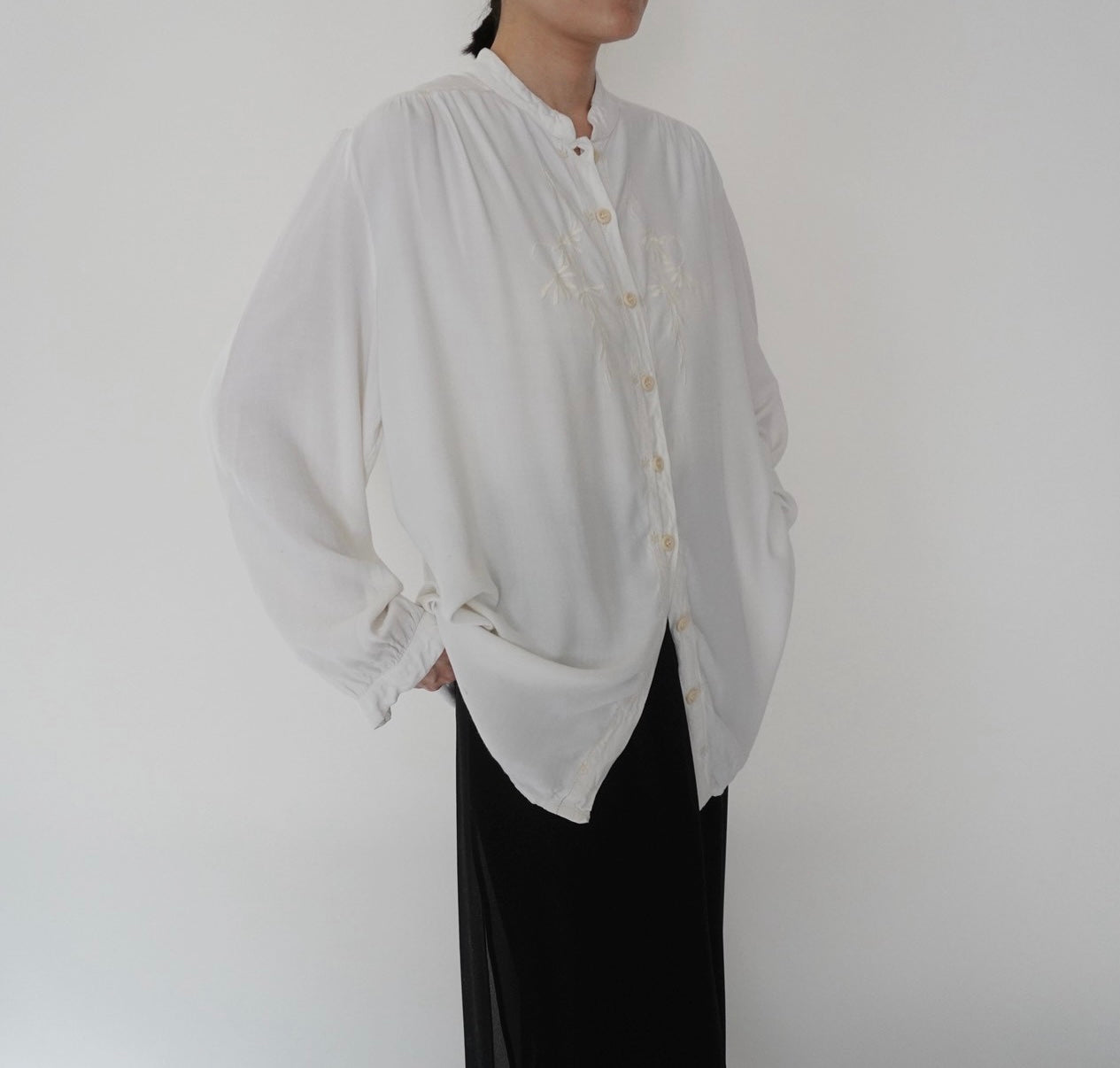 90s Embroidery Rayon Shirt