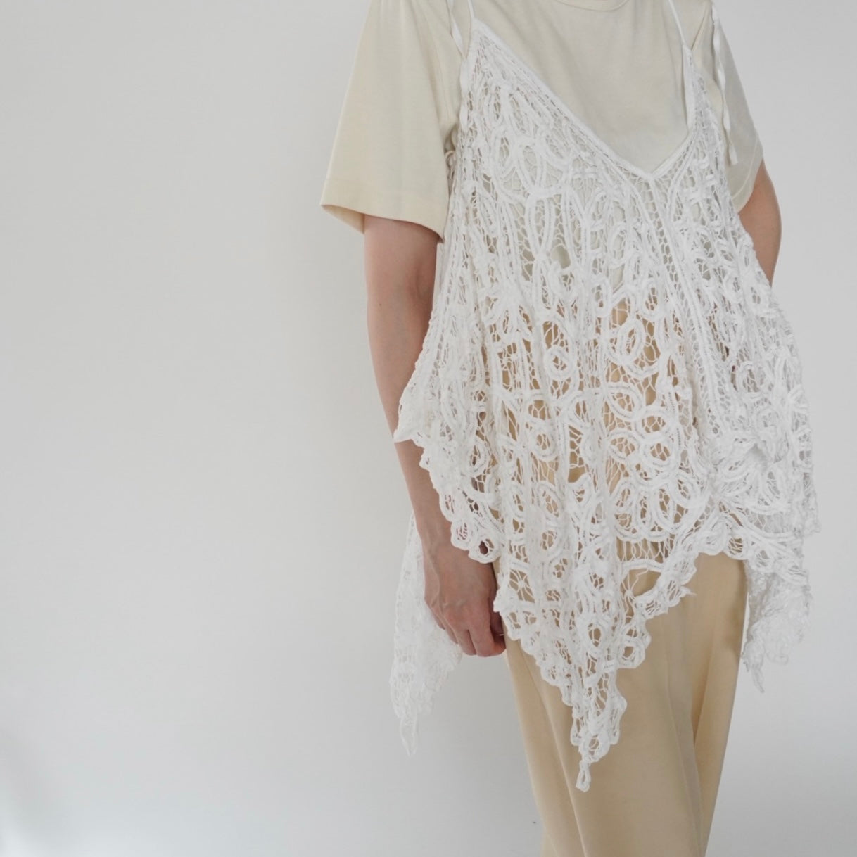 00s Lace Design Top