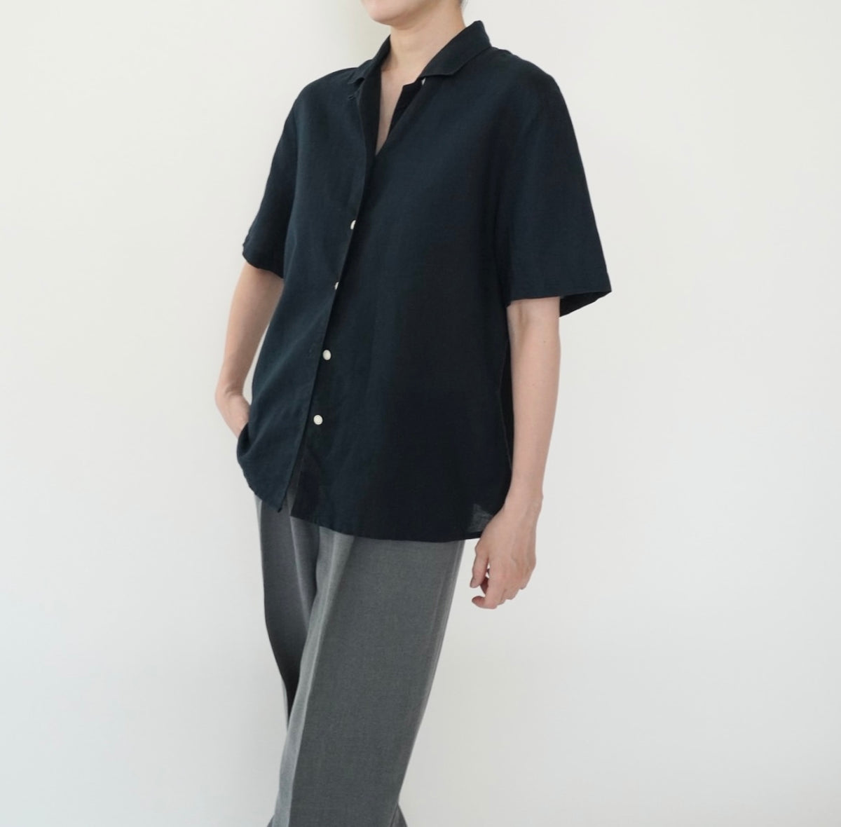 90s Navy Linen Shirt