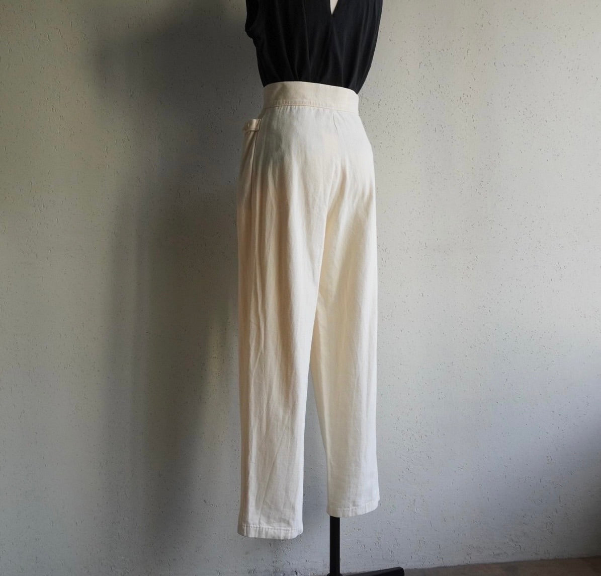 80s  High Waisted Design  Pants