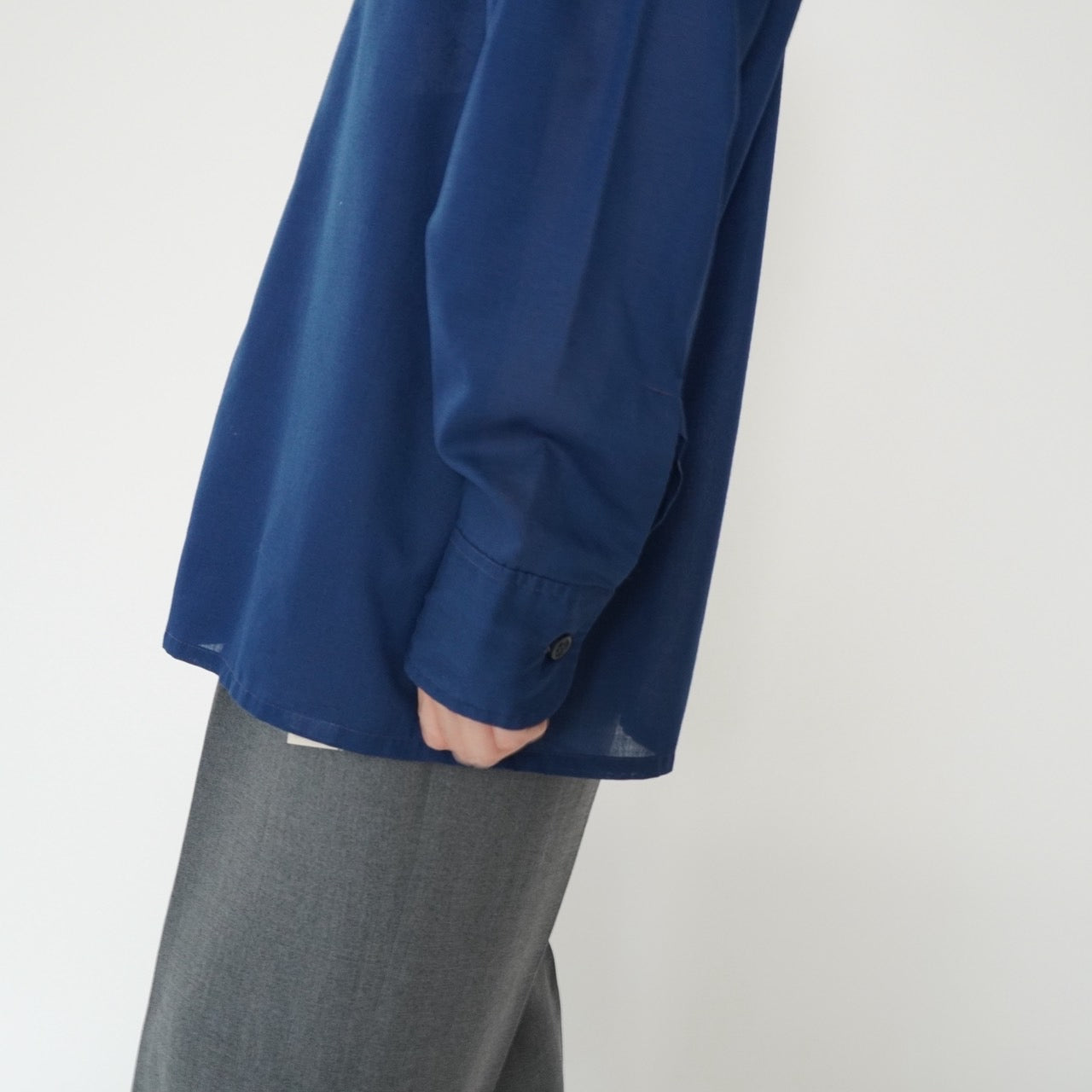 70s "Arrow" Blue Shirt