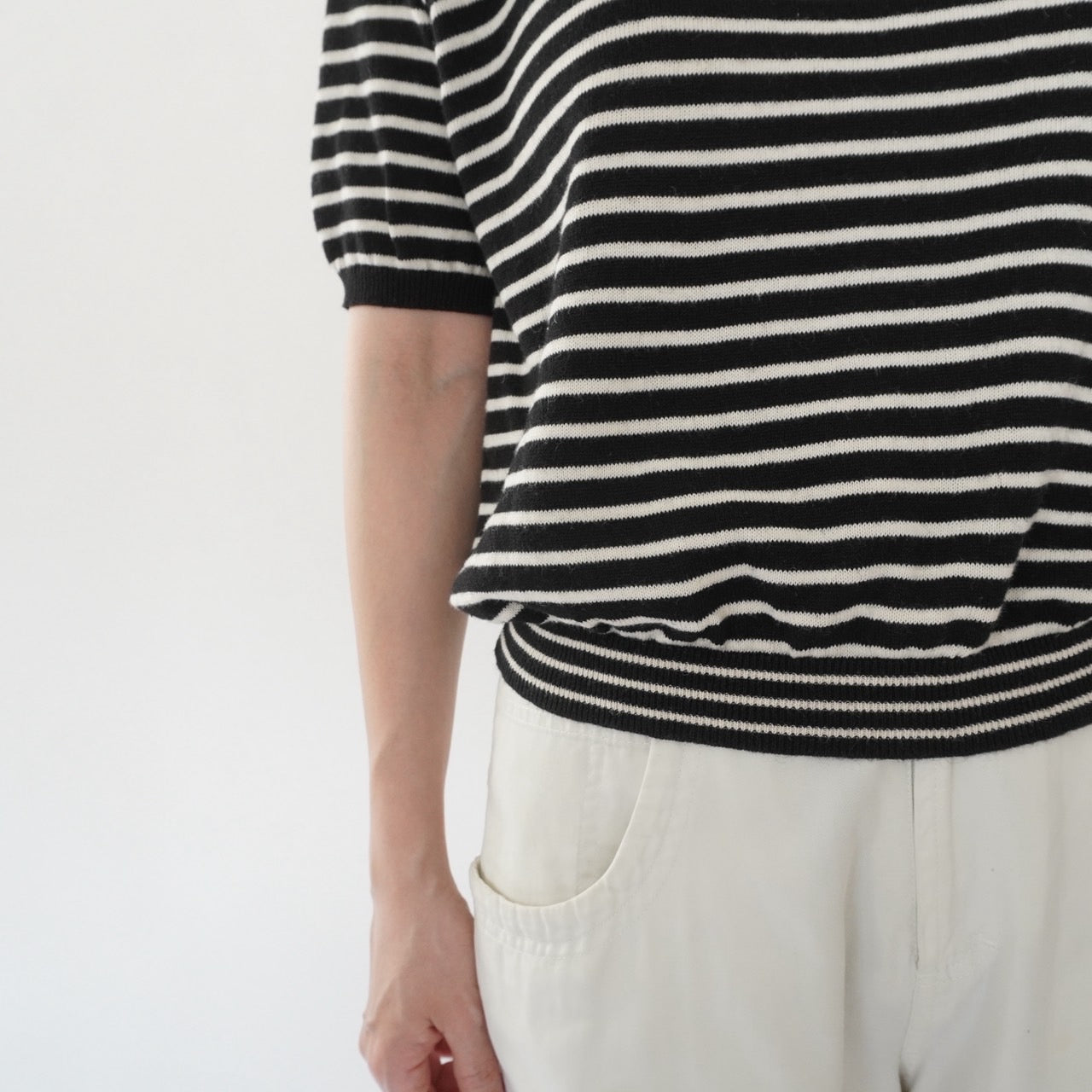 90s Black x White Striped Top