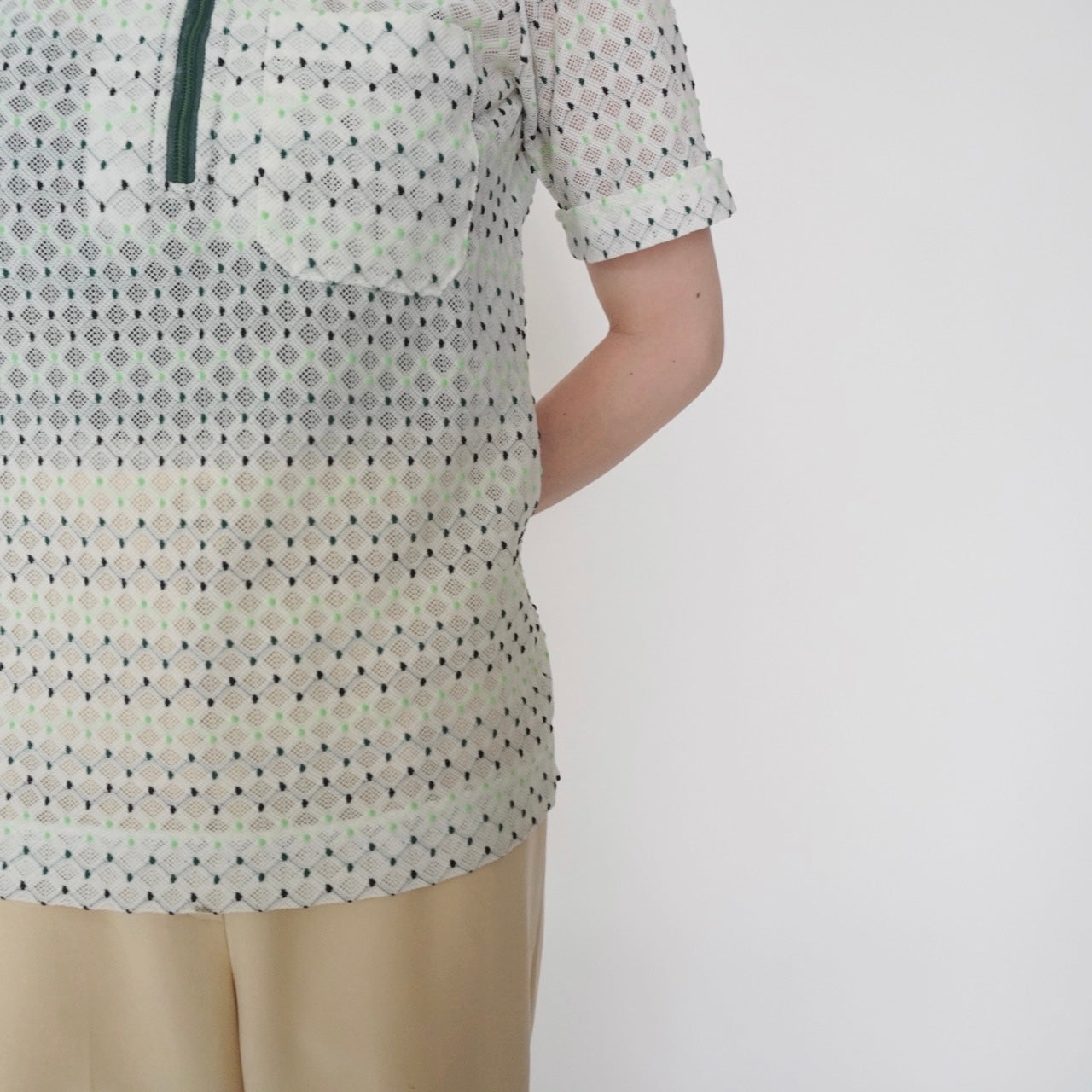70s Pattern Zip Top