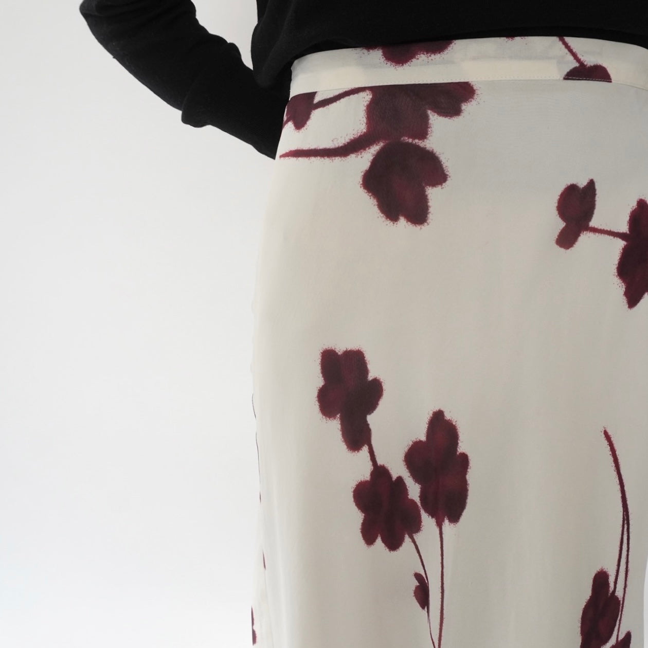 90s EURO Printed Skirt