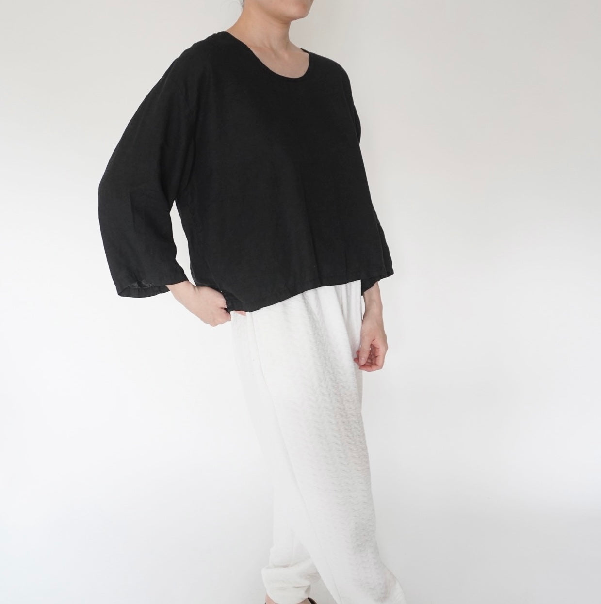 90s Black Linen Boxy Blouse