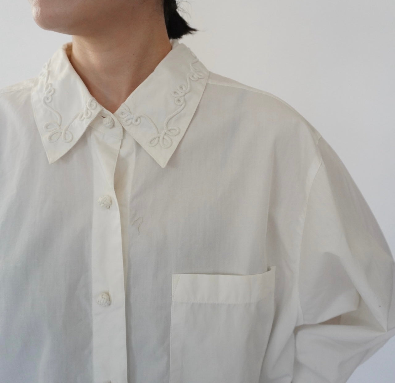 90s Embroidery Collar Shirt