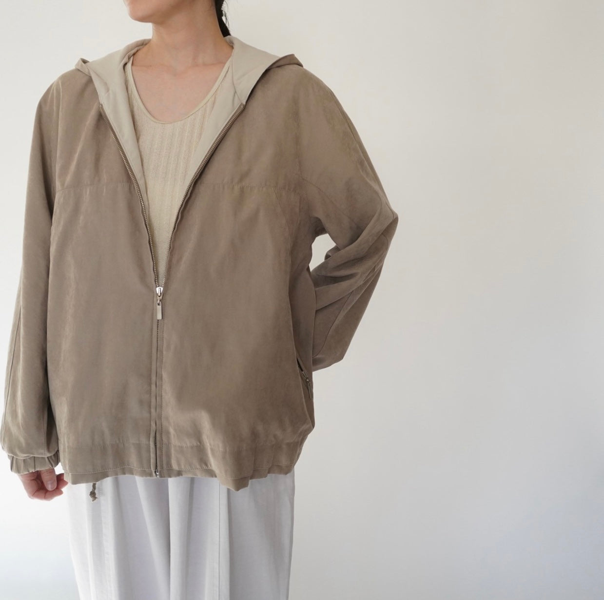 90s Hooded Light Jacket