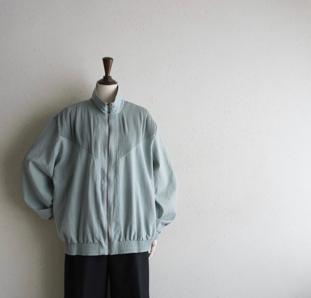 90s Design Light Jacket