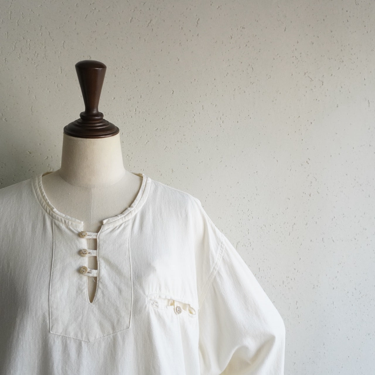 90s Design Ivory Cotton Top