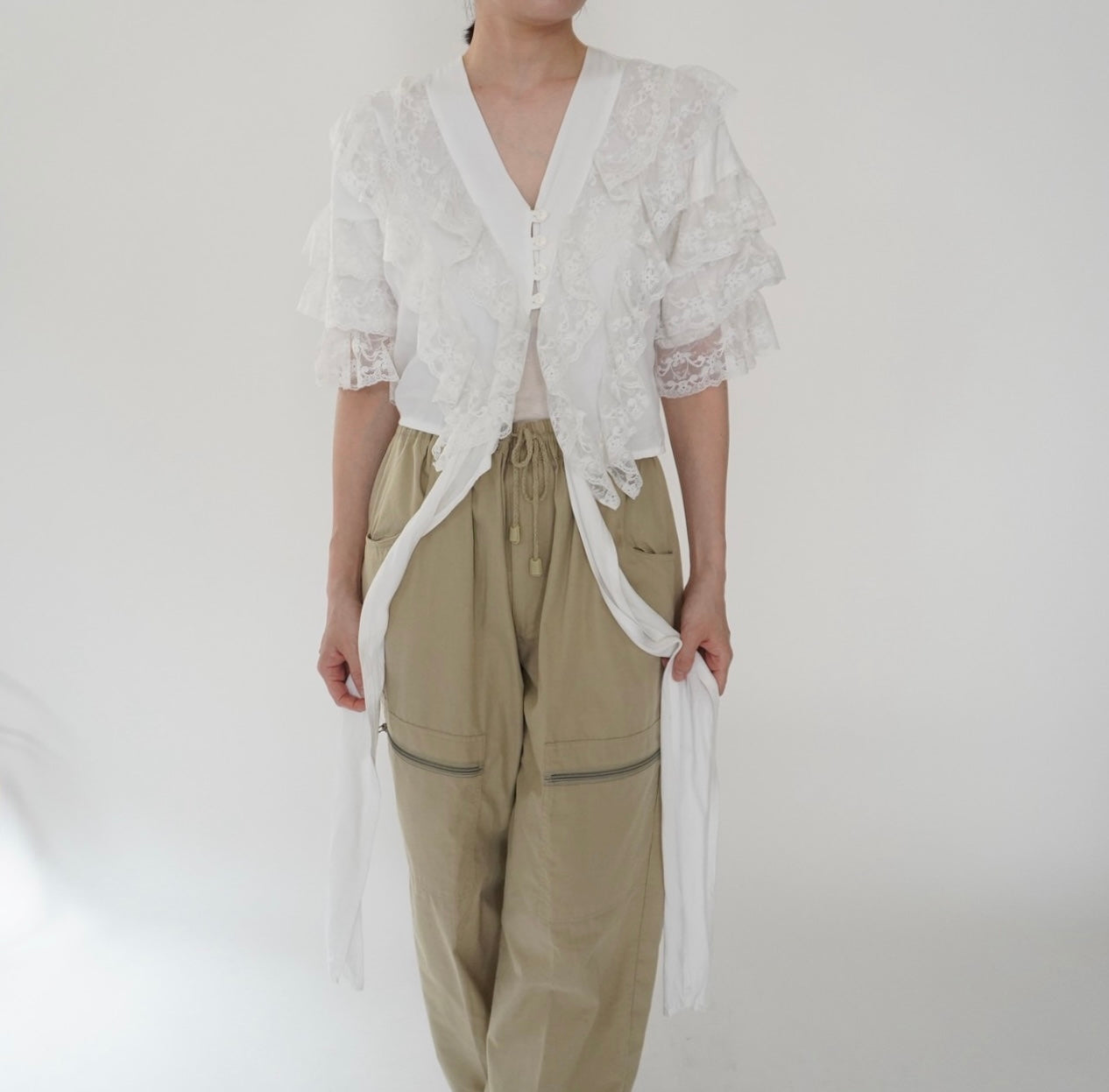 80s Lace Design Blouse