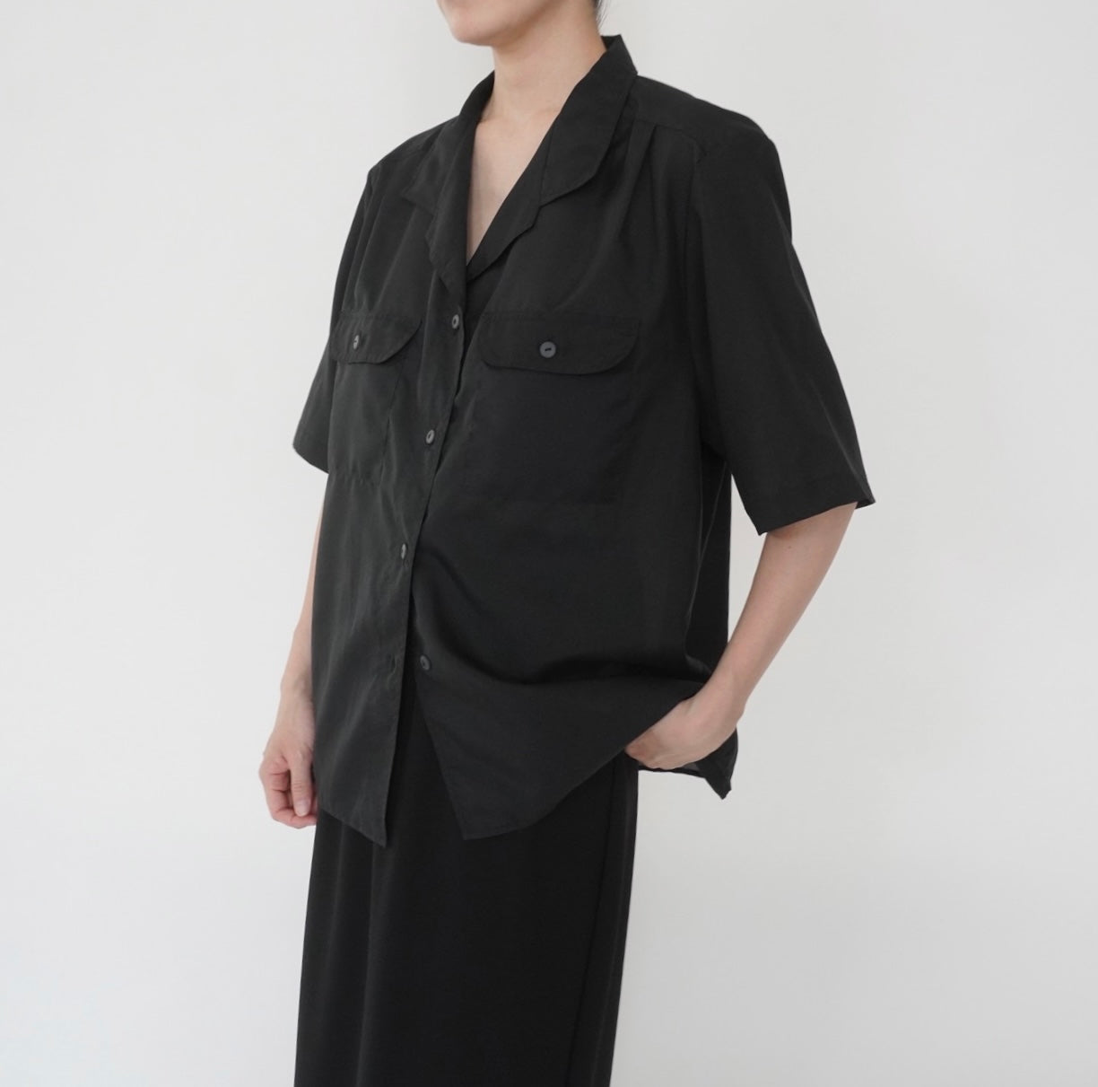 90s Black Shirt