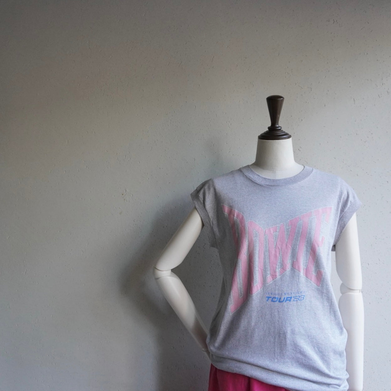 80s "David Bowie 83s Tour “ Printed Sleeveless T-shirt Made in USA