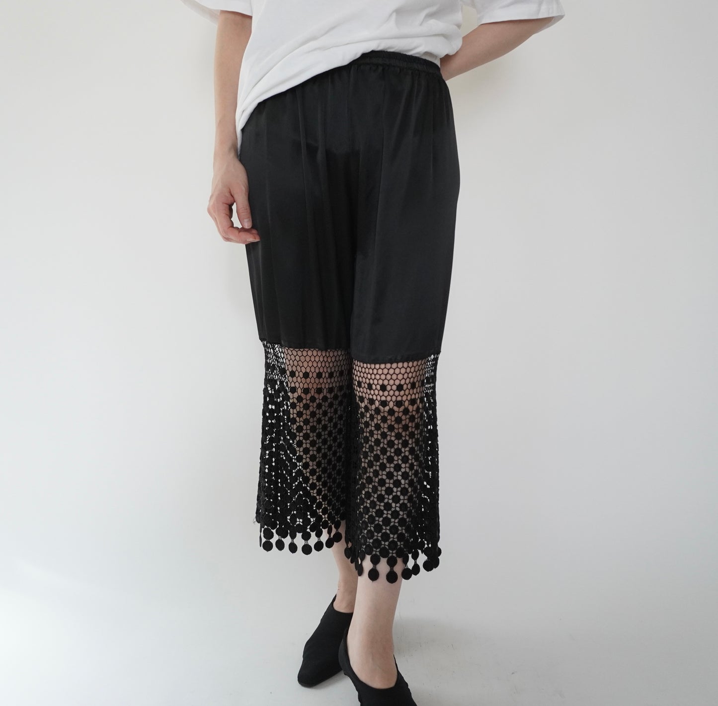 90s Crochet Design Pants