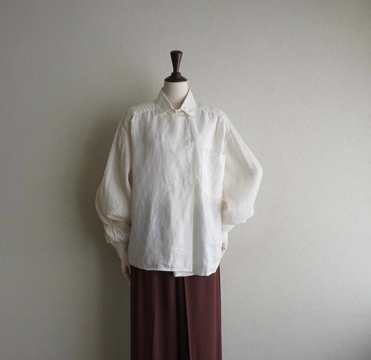 90s Pleated Pullover Shirt