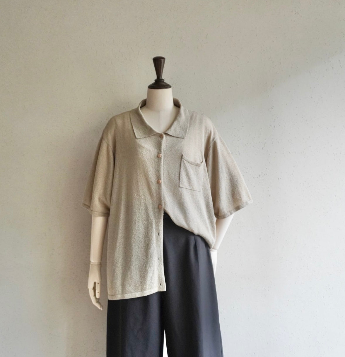 90s Beige Shirt
