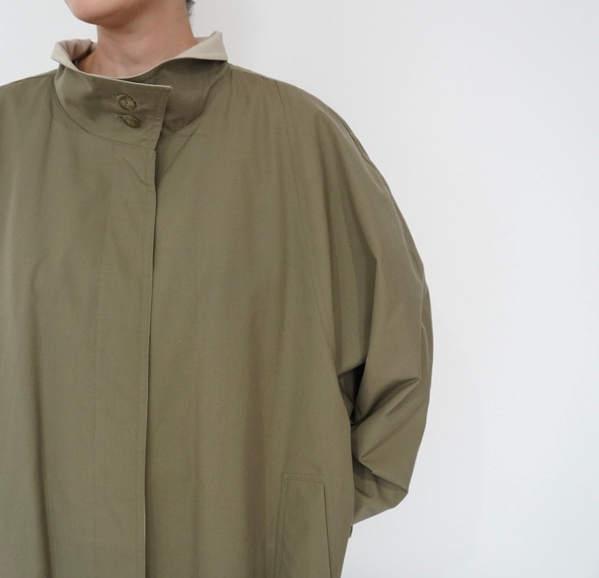 80s Design Light Coat
