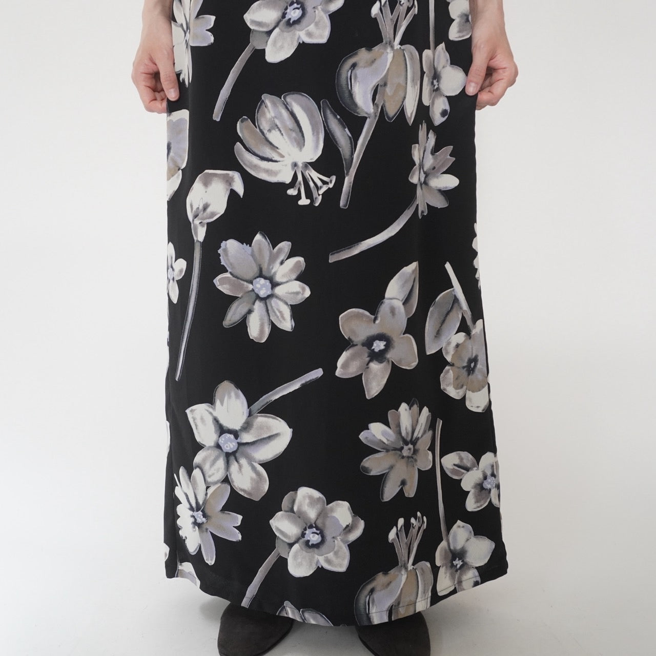 90s EURO Floral Print Skirt