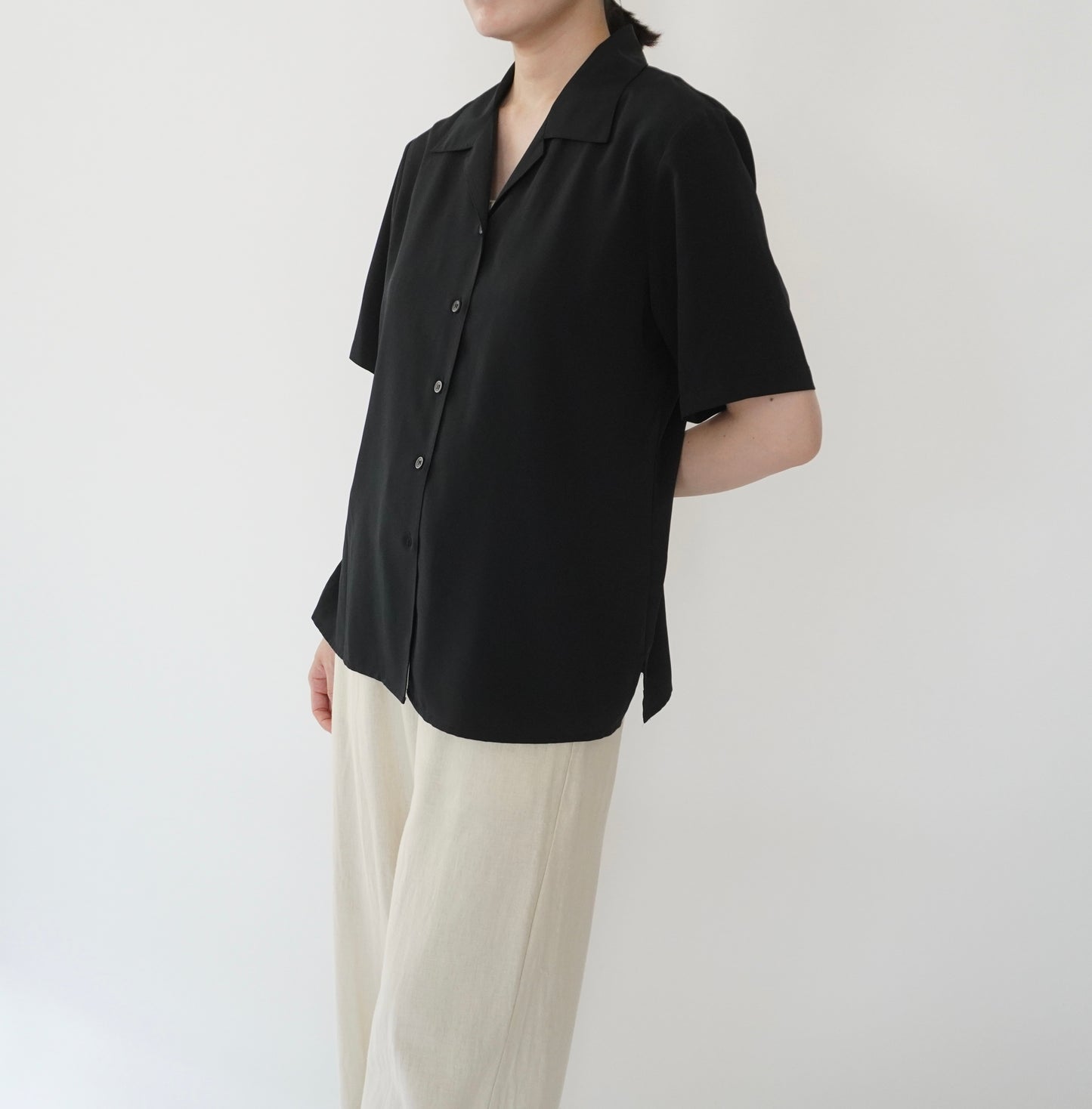 90s Black Shirt