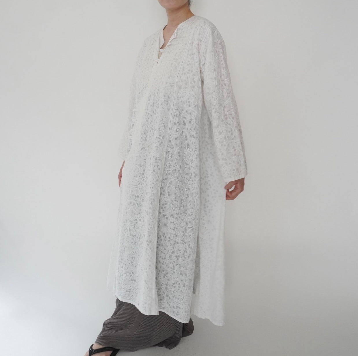 80s Embroidery Dress