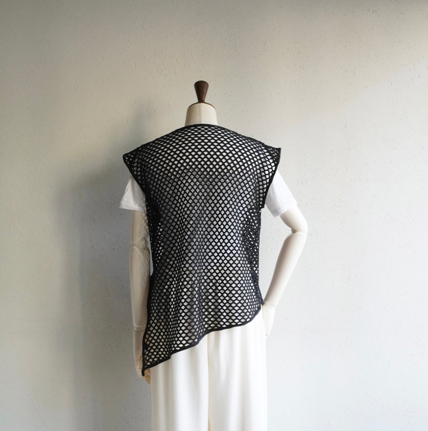 90s Mesh Design Top