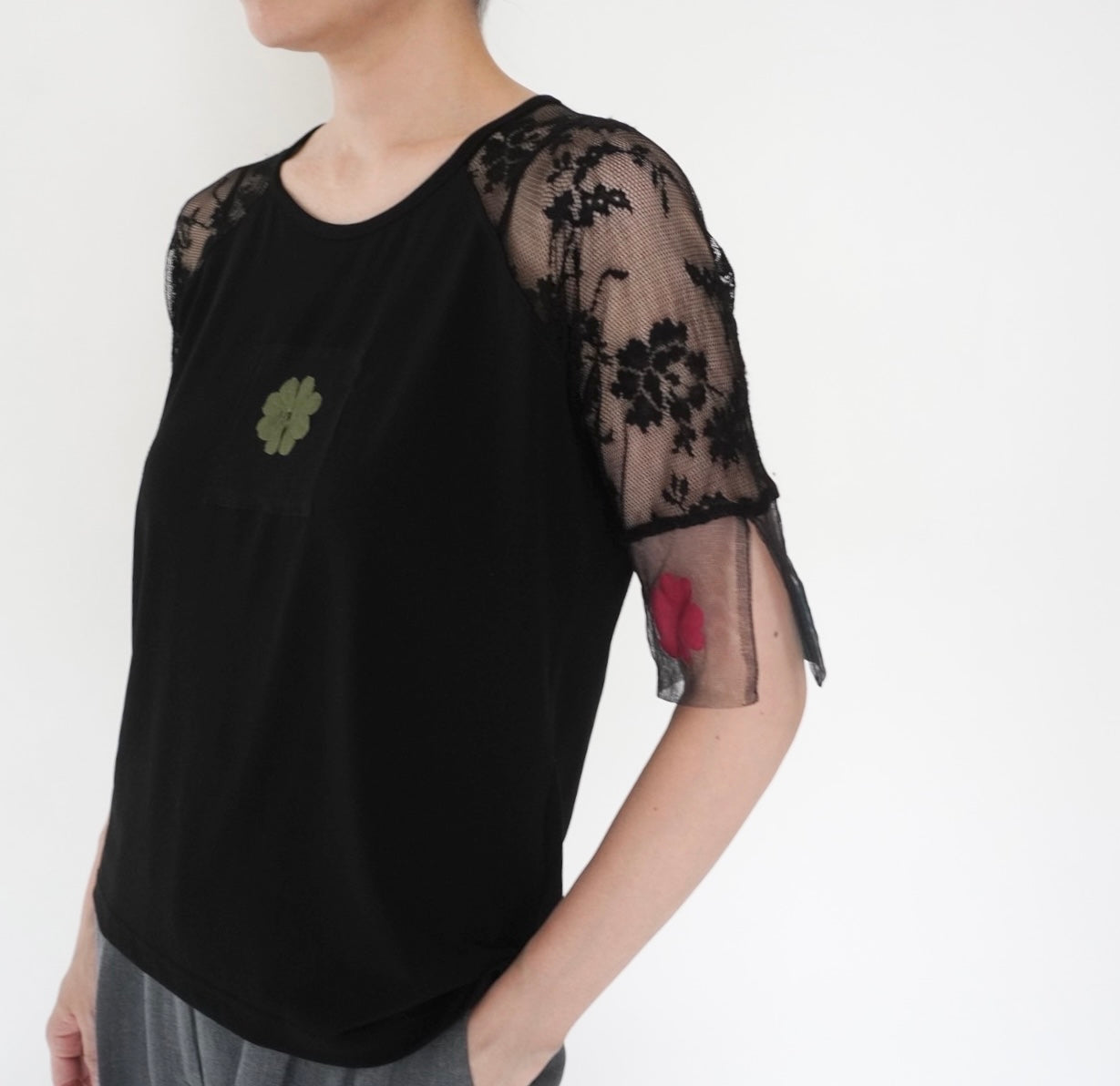 90s Lace Design Top