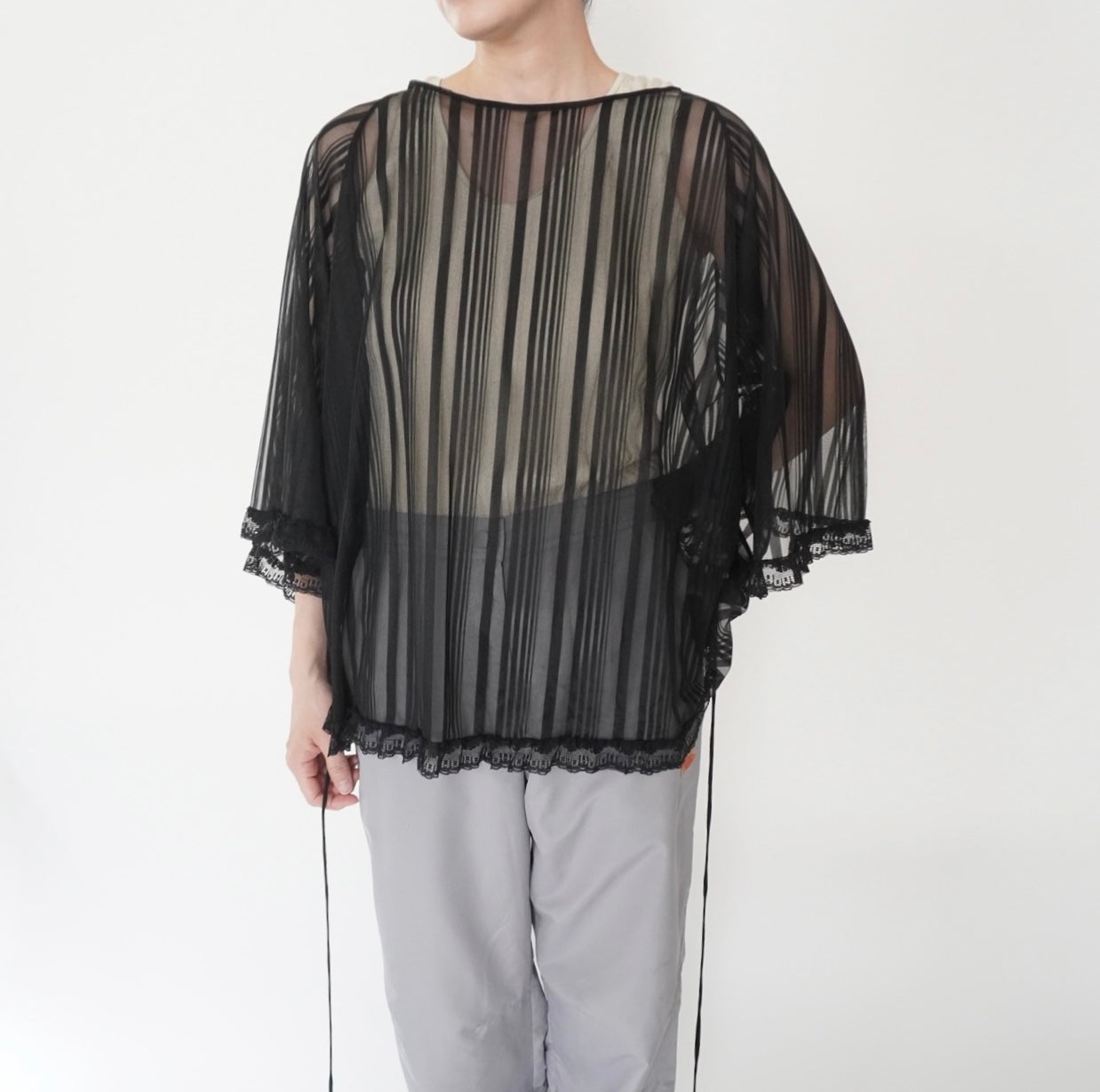 90s Sheer Lace Design Blouse